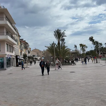 Le Gabian, Duplex Proche Et Centre Apartment Sanary-sur-Mer