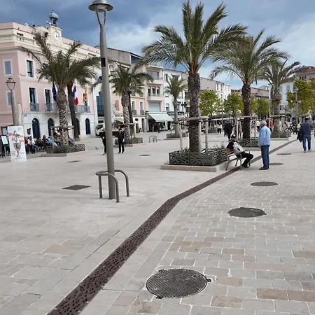 Apartment Le Gabian, Duplex Proche Et Centre