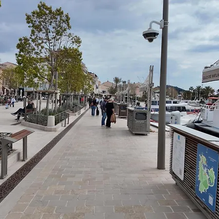 Le Gabian, Duplex Proche Et Centre Apartment *