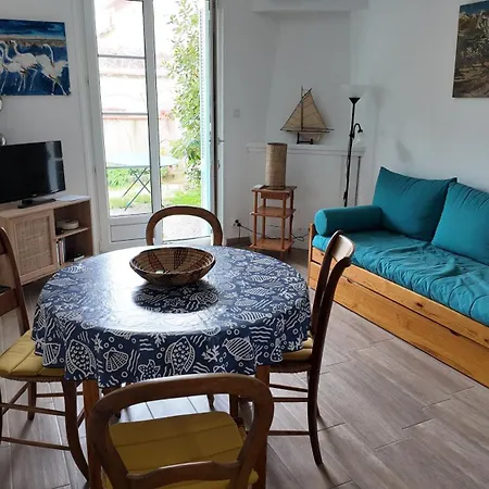 Apartment Le Gabian, Duplex Proche Et Centre *